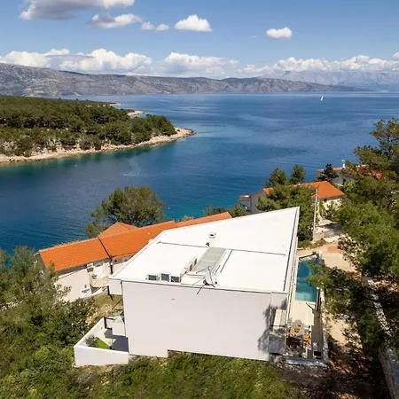 Feriehus Aestas Vrboska