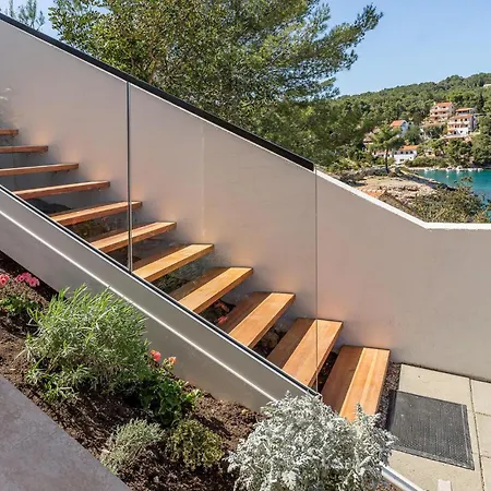 Ferienhaus Aestas Vrboska